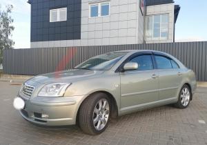 Toyota Avensis в лизинг