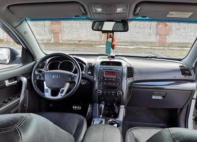 Фото Kia Sorento