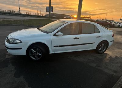 Фото Renault Laguna