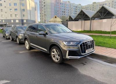 Фото Audi Q7