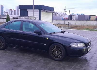 Фото Volvo S60