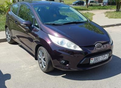 Фото Ford Fiesta