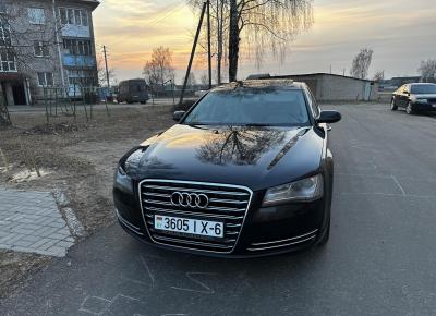 Фото Audi A8