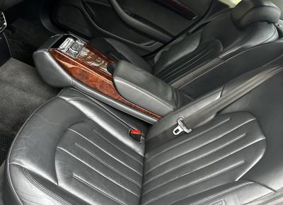 Фото Audi A8