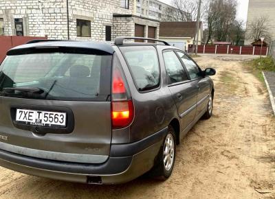 Фото Renault Laguna