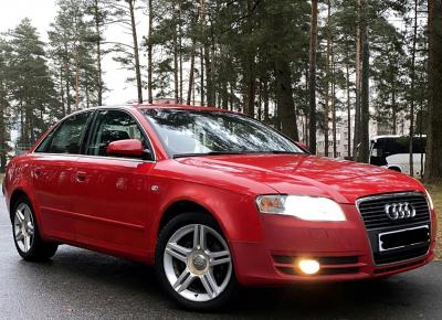 Фото Audi A4