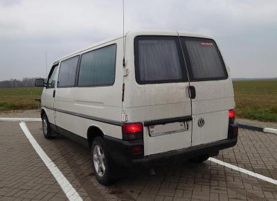 Фото Volkswagen Transporter