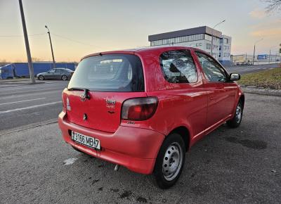 Фото Toyota Yaris