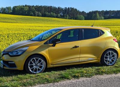 Фото Renault Clio RS