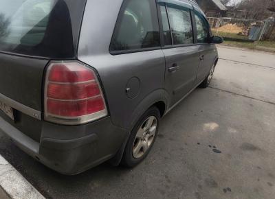 Фото Opel Zafira