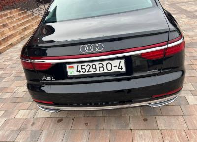 Фото Audi A8