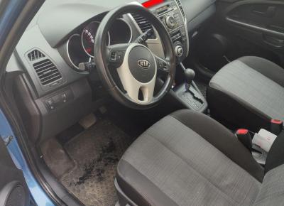 Фото Kia Venga