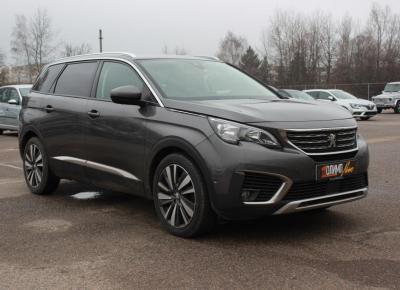 Фото Peugeot 5008