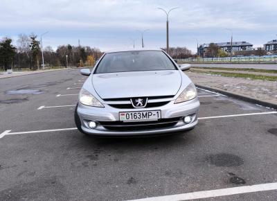 Фото Peugeot 607