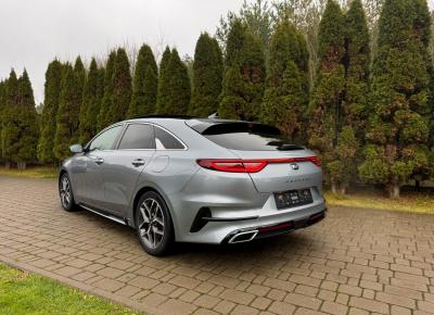 Фото Kia Proceed