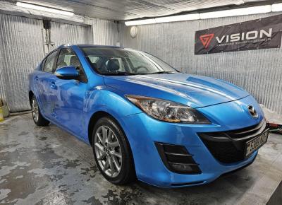 Фото Mazda 3