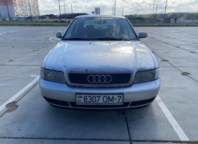 Фото Audi A4