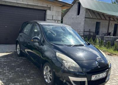 Фото Renault Scenic