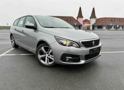 Фото Peugeot 308