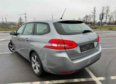 Фото Peugeot 308