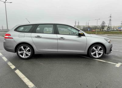 Фото Peugeot 308