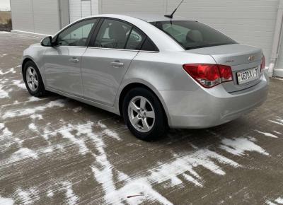 Фото Chevrolet Cruze