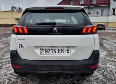 Фото Peugeot 5008