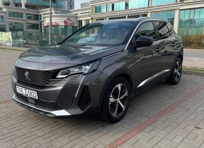 Фото Peugeot 3008