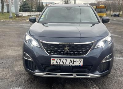 Фото Peugeot 5008