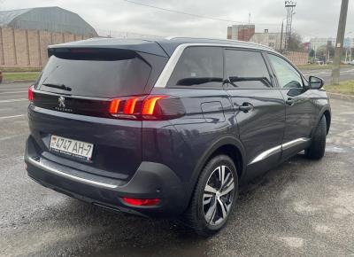 Фото Peugeot 5008