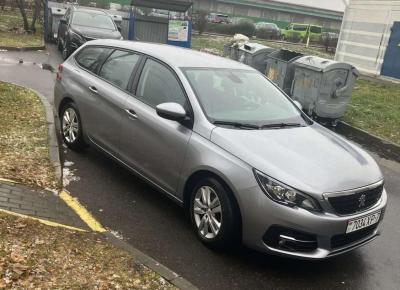 Фото Peugeot 308