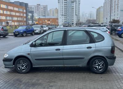 Фото Renault Scenic