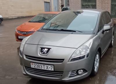 Фото Peugeot 5008