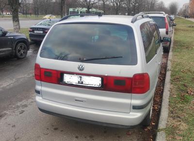 Фото Volkswagen Sharan