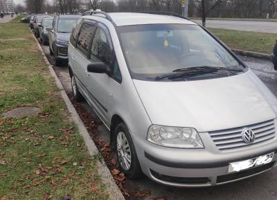 Фото Volkswagen Sharan