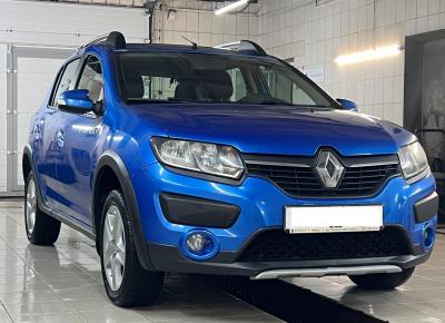 Фото Renault Sandero