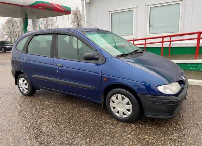 Фото Renault Scenic