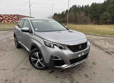 Фото Peugeot 3008