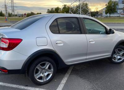 Фото Renault Logan