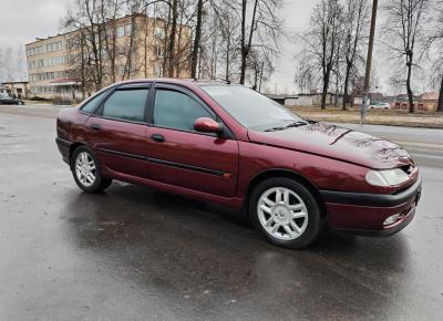 Фото Renault Laguna