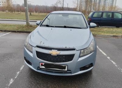 Фото Chevrolet Cruze