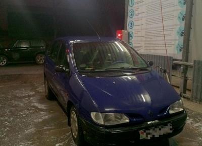 Фото Renault Scenic