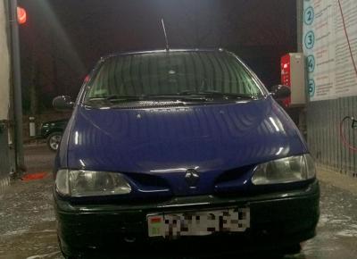 Фото Renault Scenic