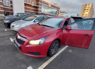 Фото Chevrolet Cruze