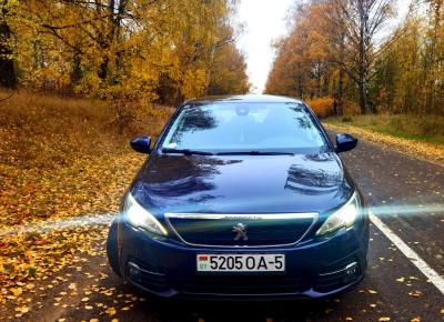 Фото Peugeot 308