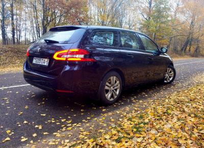 Фото Peugeot 308