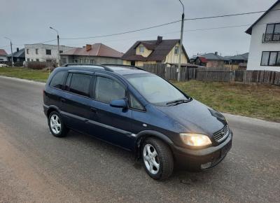 Фото Opel Zafira