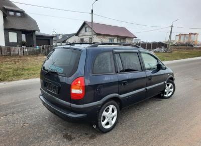 Фото Opel Zafira