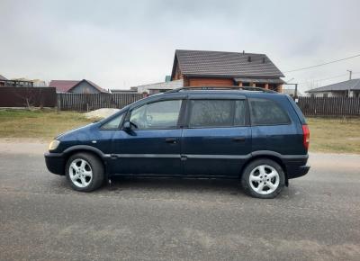 Фото Opel Zafira