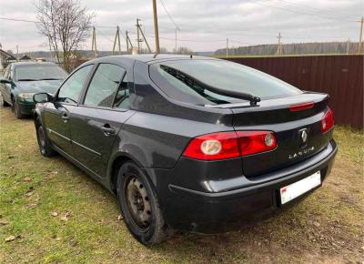 Фото Renault Laguna